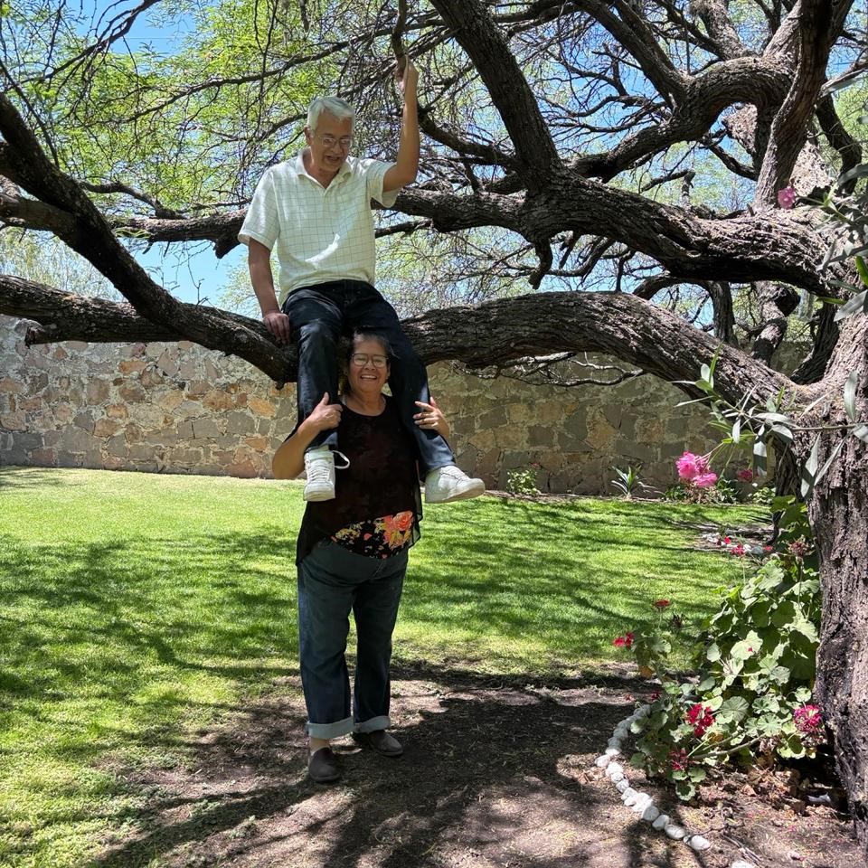 Sanjuana Gómez Rios & Guillermo Navarro Venegas 